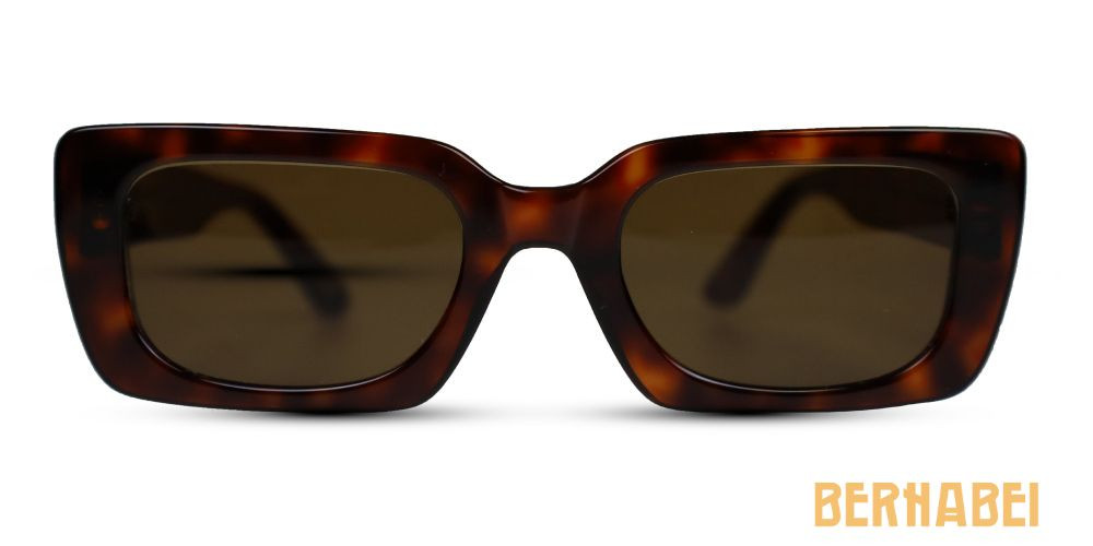 Occhiali da sole tartarugati della linea Bernabei