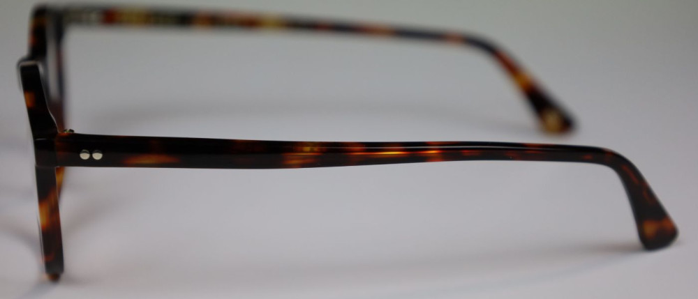 occhiali da vista bernabei colore tartarugato dettaglio