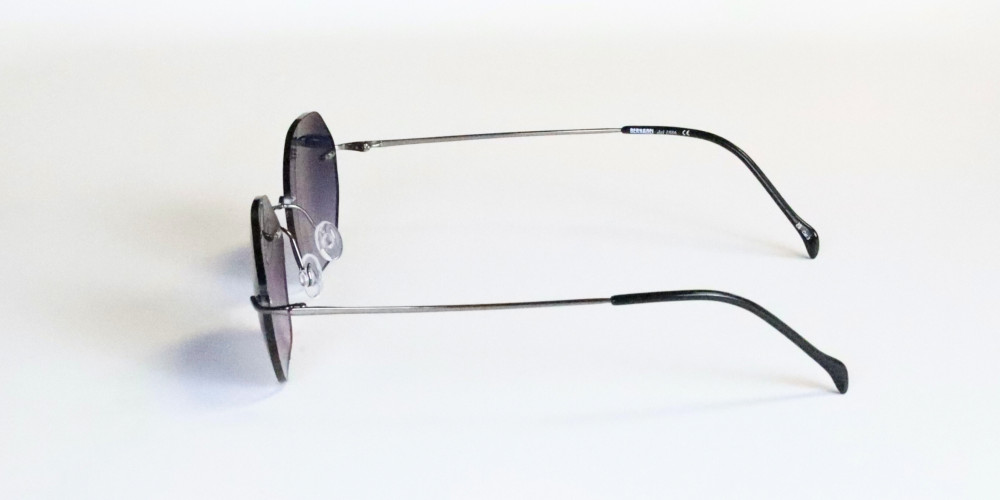 occhiali da sole in titanio con lenti grigio scuro Bernabei