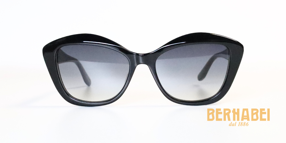 occhiali da sole neri montatura spessa con lenti polarizzate