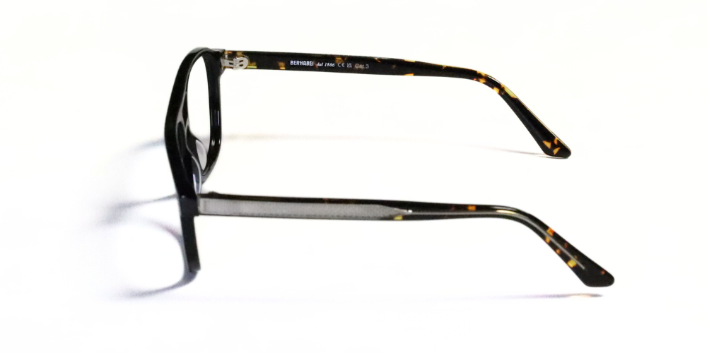 occhiali tartarugato anni settanta con inserti metallici