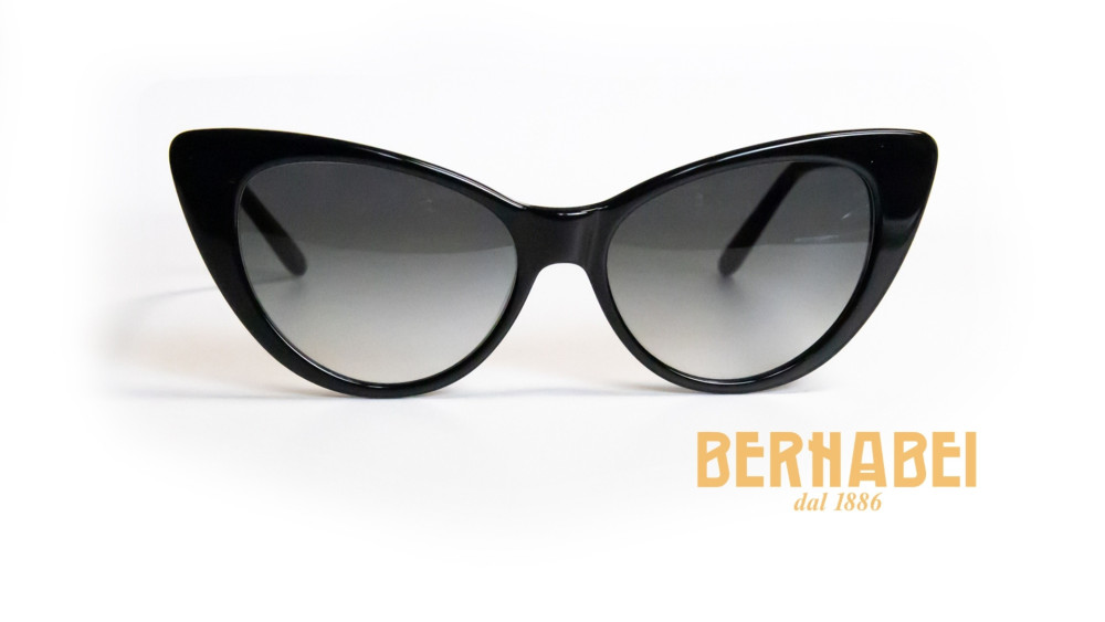 Occhiali da sole donna Circe neri in acetato con lenti grigio scuro frontale