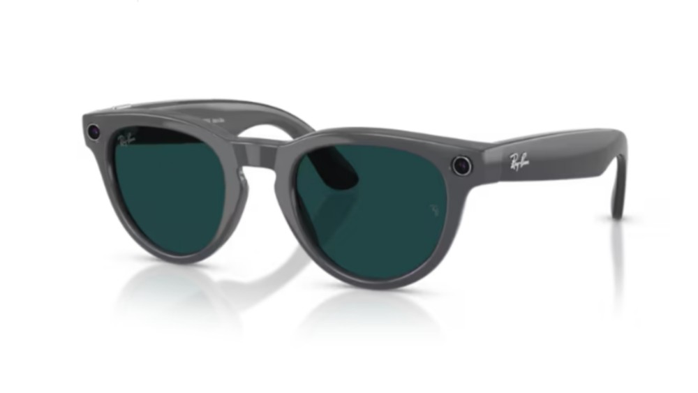 rayban meta ai glasses headliner roma