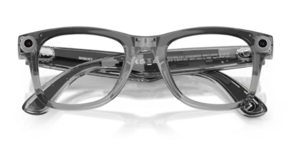 occhiali meta montatura grigio trasparente lenti fotocromatiche da trasparenti a zaffiro roma ottica bernabei