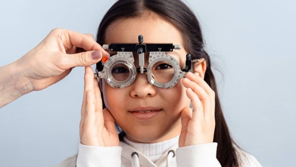 Bambini e controllo della vista: quando farlo